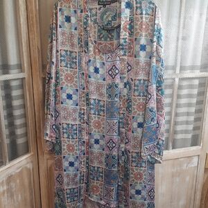 Tolani Collection 2pc  Floral Tile-Print Lounge Wear W/ Robe in Blue